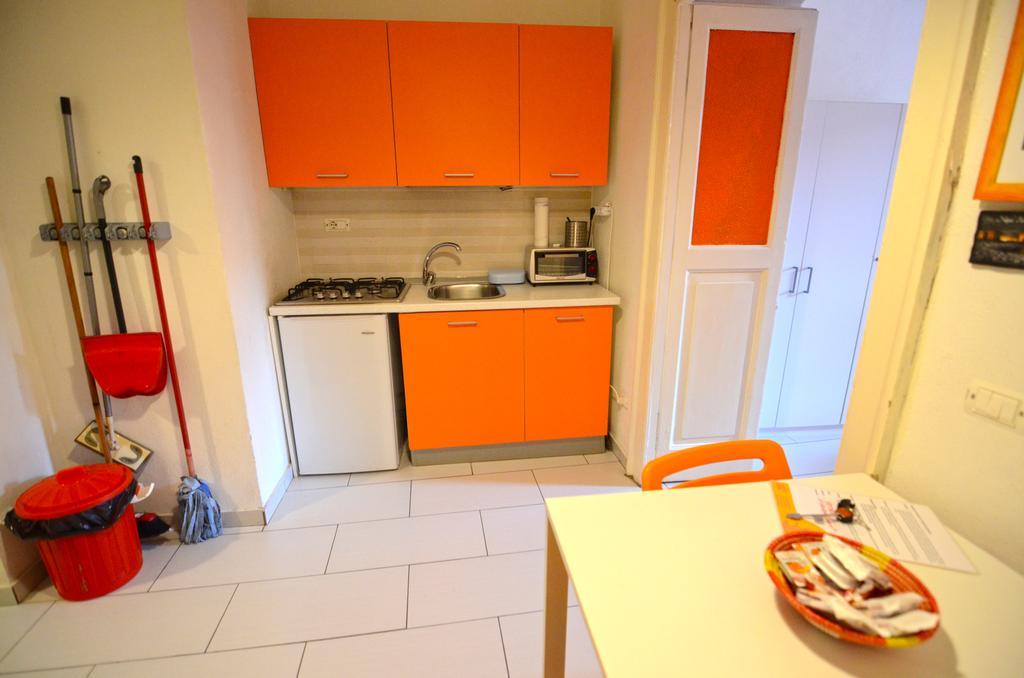 Shine Apartment Neapel Exterior foto